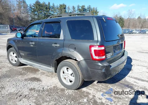 2008 Ford Escape Xlt z USA, uszkodzony, nr VIN 1FMCU931X8KC45104
